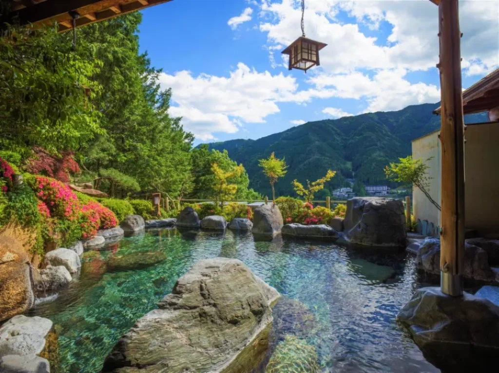 下呂溫泉湯之島館