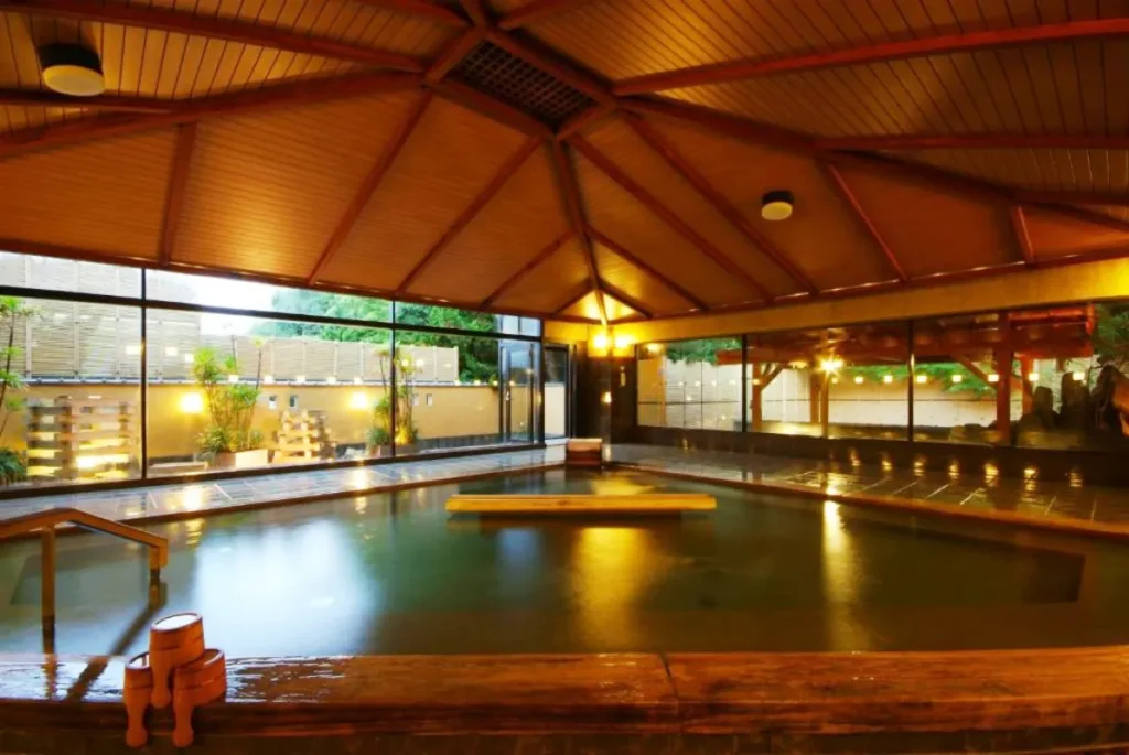 琵琶湖花街道旅館