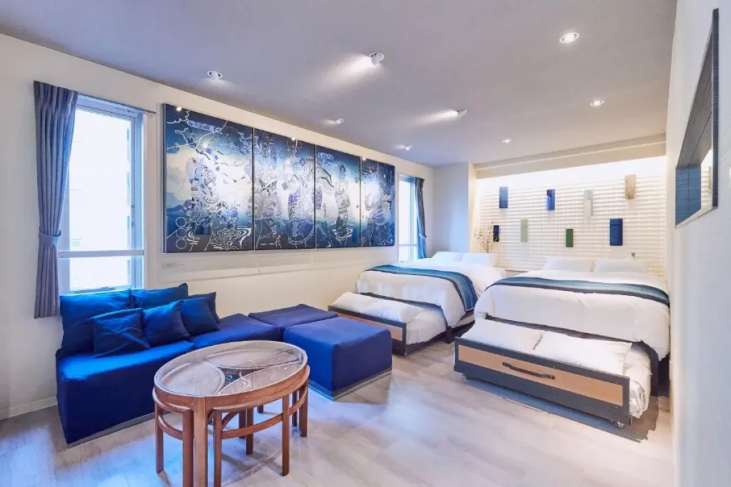 留聲機青年旅館 Turn Table